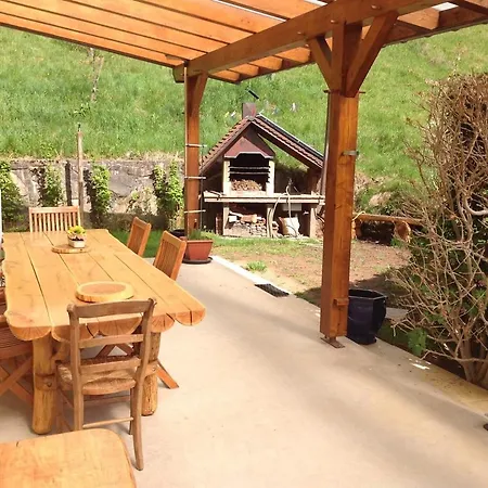 Holiday home Des Fruitiers *